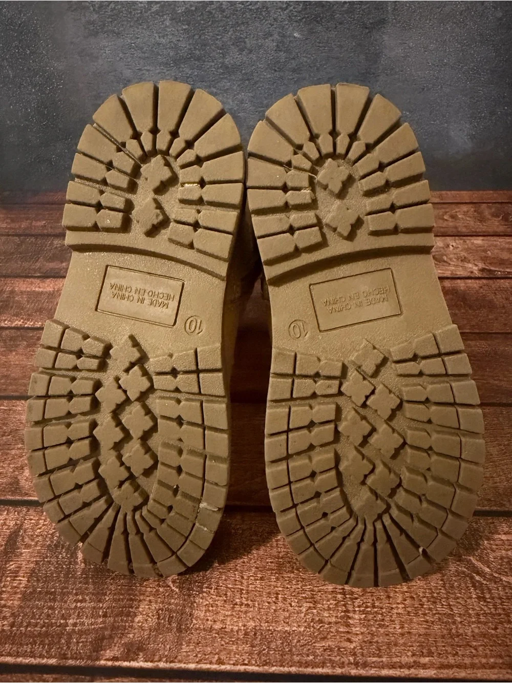 Old Navy Kids Quilted Suede-Look Tan Boots